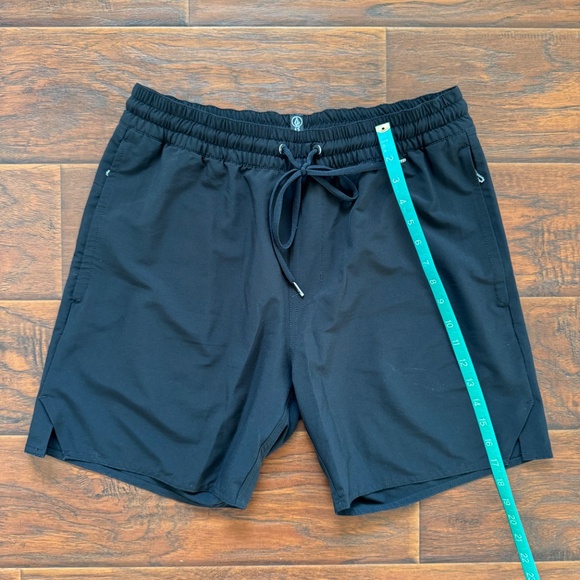 Volcom "Frickin Ascender" Athletic Short - Black Size Medium - Picture 2 of 3